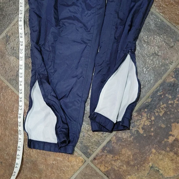 Vintage FILA Track Suit Nylon Polyester Spellout both top & pants - Picture 10 of 10